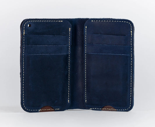 Slim Atlantic Vertical Leather Wallet - Matt Blue