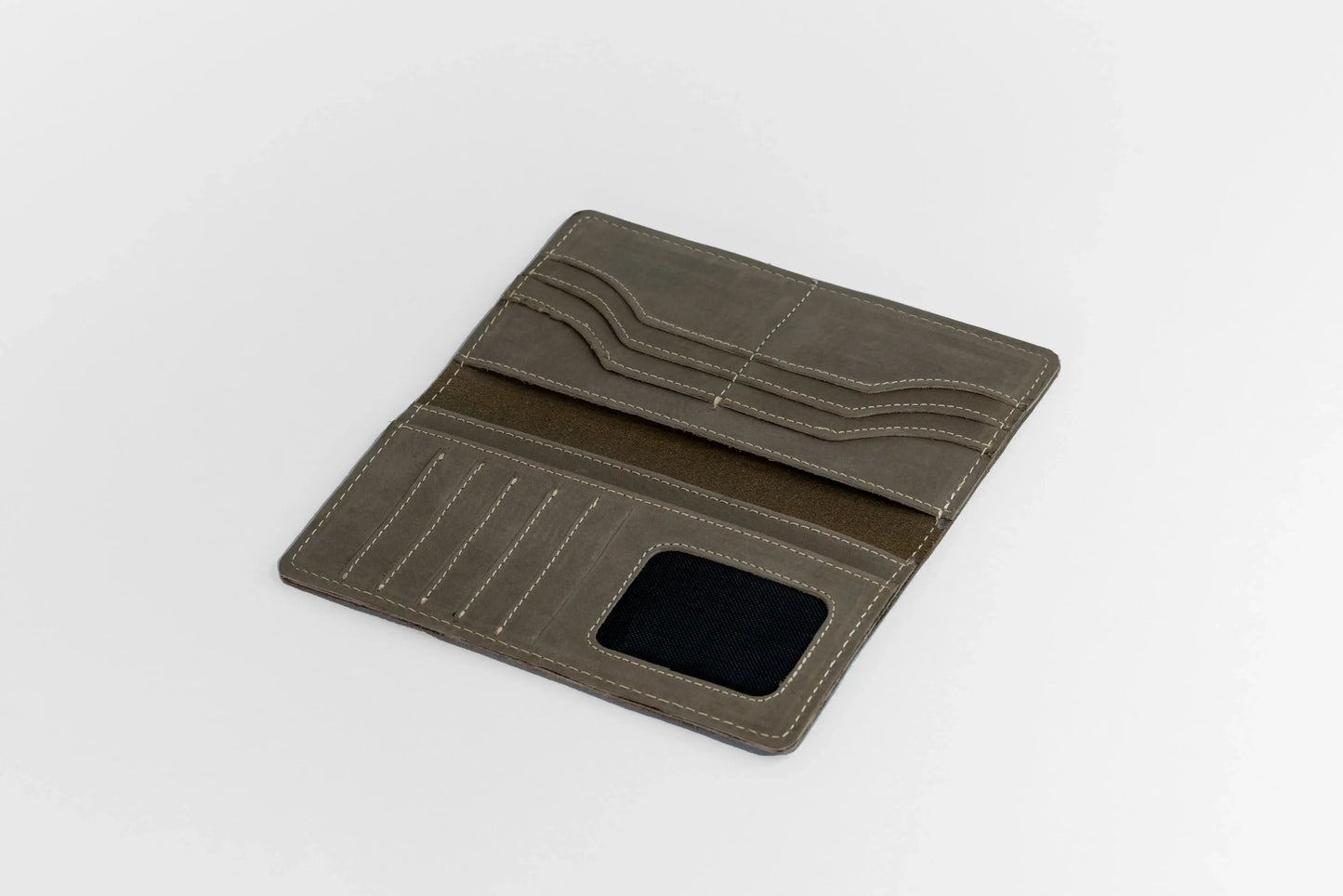 Krono Long Wallet – Precision Crafted