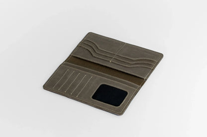 Krono Long Wallet – Precision Crafted