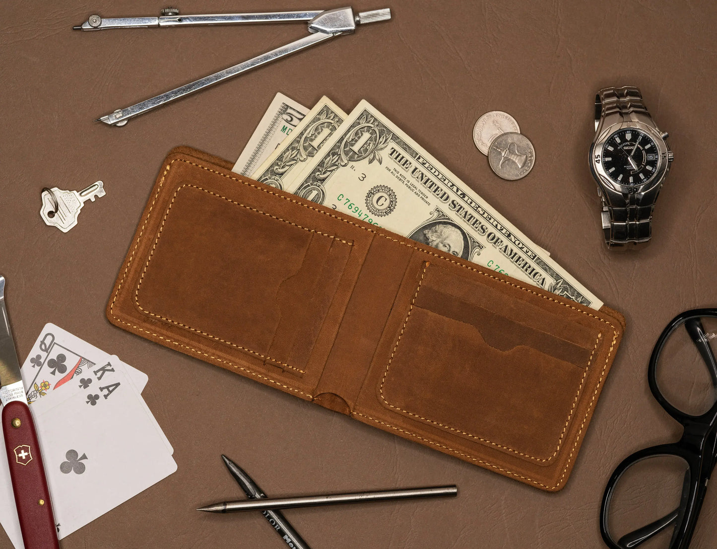 Camelot Wallet – Handcrafted Full-Grain Leather - Russet Brown