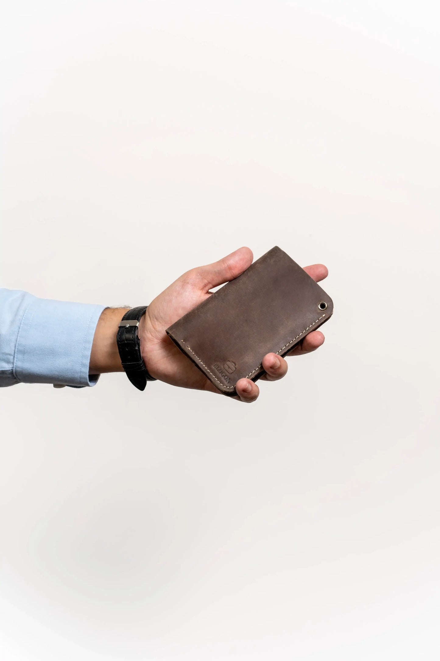 Slim Atlantic Vertical Leather Wallet